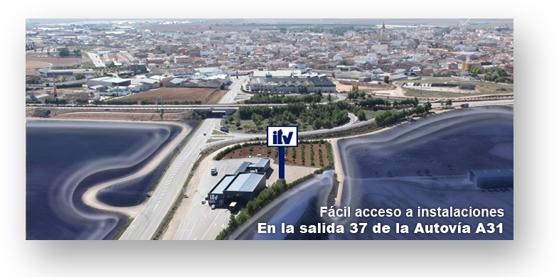 Vista aérea de la localización de la ITV, de fondo un pueblo.